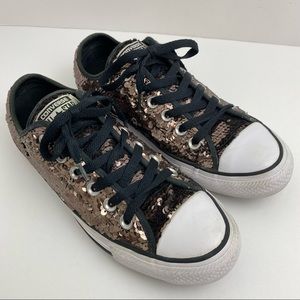 Converse Chuck Taylor All Star size 7 Women’s Gunmetal Sequin Lace Up Sneakers